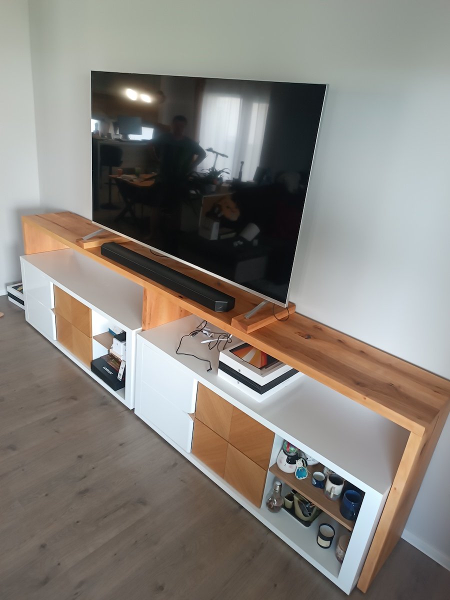 Comode din lemn masiv