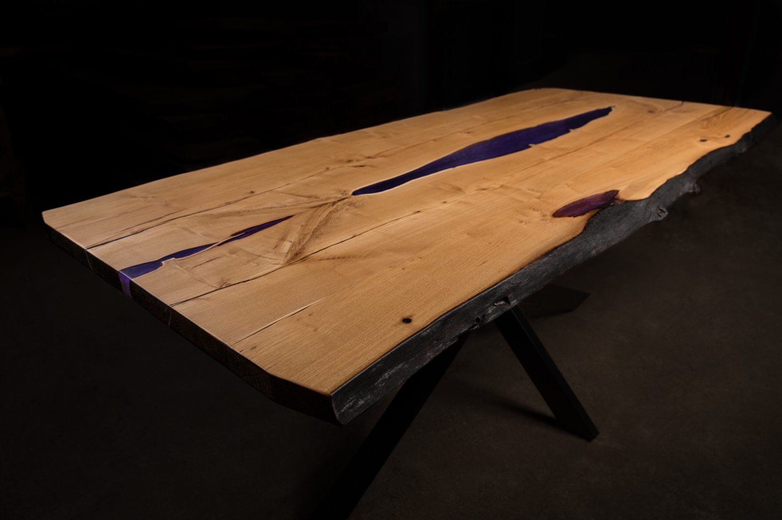 masa dn lemn masiv cu rasina